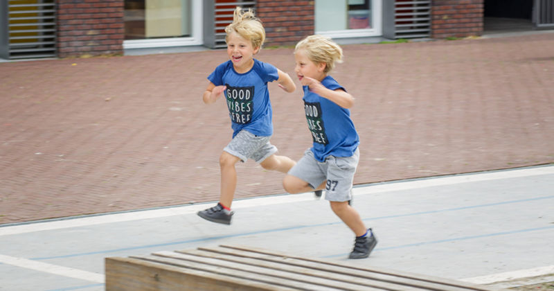 800 playground hardlopen op baan